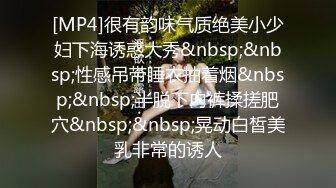 握着老婆手给单男3p