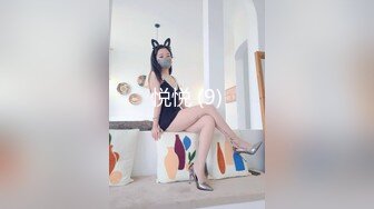 看到极品骚货老婆被一群猛男圈操