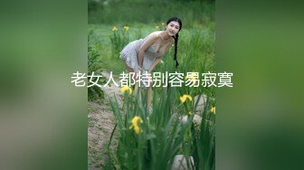 李总探花足浴店大奶熟女，口交舔屌按摩床上操，骑上来上下套弄，抽插猛操没几下就射了