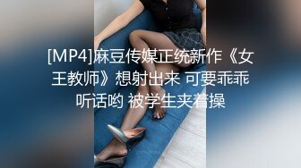 【OnlyFans】小胡渣大屌男友，颜值在线的肉感体态女友[yamthacha]福利合集，蜜桃臀粉穴后入，居家自拍 34