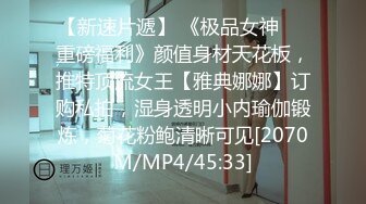 [MP4/ 2.5G]&nbsp;&nbsp; 短发清纯系美女3P双男全身纹身小哥， 按着双腿抽插无套内射，中场休息再来一炮，扶着屁股后入爆插