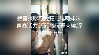 原创饥渴人妻丝足玩鸡吧