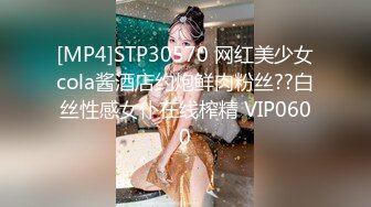 三月最新流出品收藏商场女厕后拍母女很像姐姐培训机构最美老师