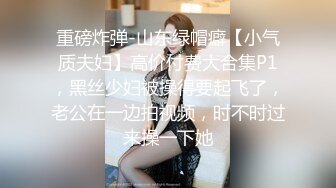 00后嫩妹被操哭了两女一男双女互舔，没怎么被开发过嫩妹，被操的啊啊叫，双女舌吻互舔奶子，假屌互相抽插