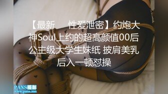 半糖主播【不骚不要钱哔婢女卡】福利视频 (1)