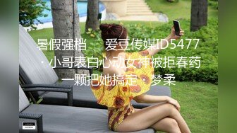 熟女妈妈 跳完广场舞 趁老公不在家赶紧和儿子来一发 果然比废物老公厉害 有喜欢这样的熟女吗